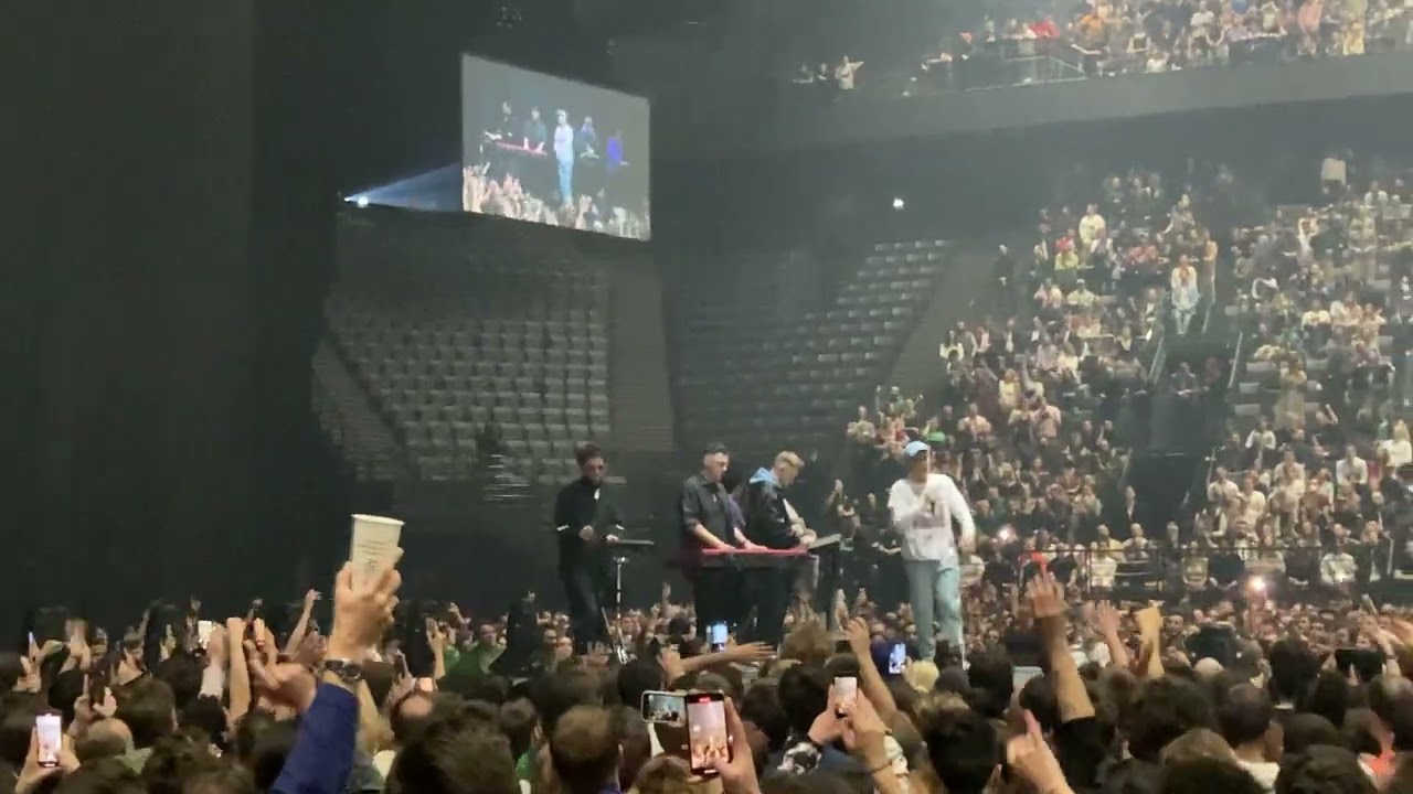 OrelSan - Jour meilleur, La Quête, Défaite de famille, Civilisation - AccorHotels Arena (16/03/2022)