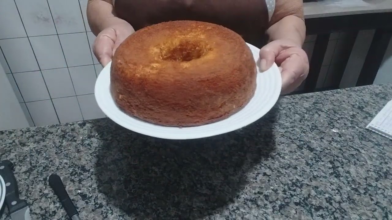 BOLO ESPECIAL DE ABACAXI.