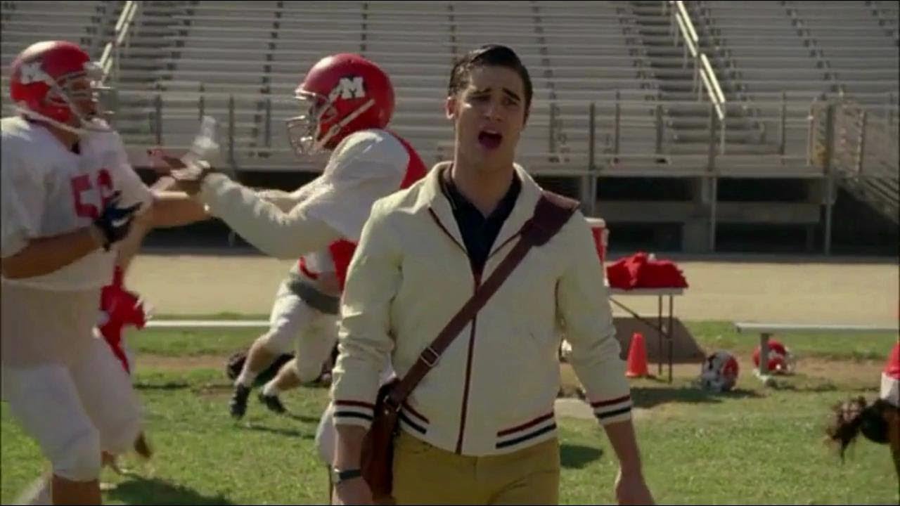 Glee - Hopelessly Devoted to You (Full Performance)
