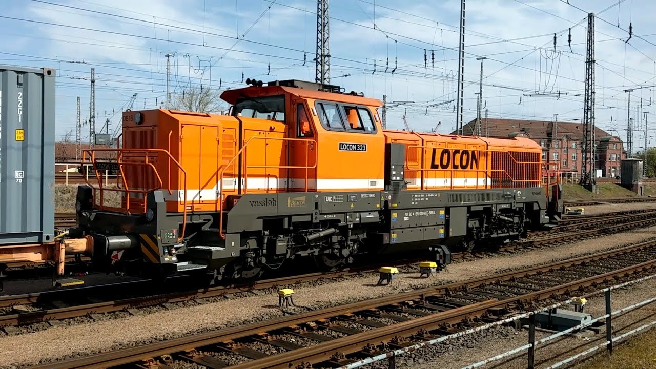 Diesellok LOCON 323 (Vossloh DE 18) – Ausfahrt vom Hafenbahnhof Hamburg-Süd