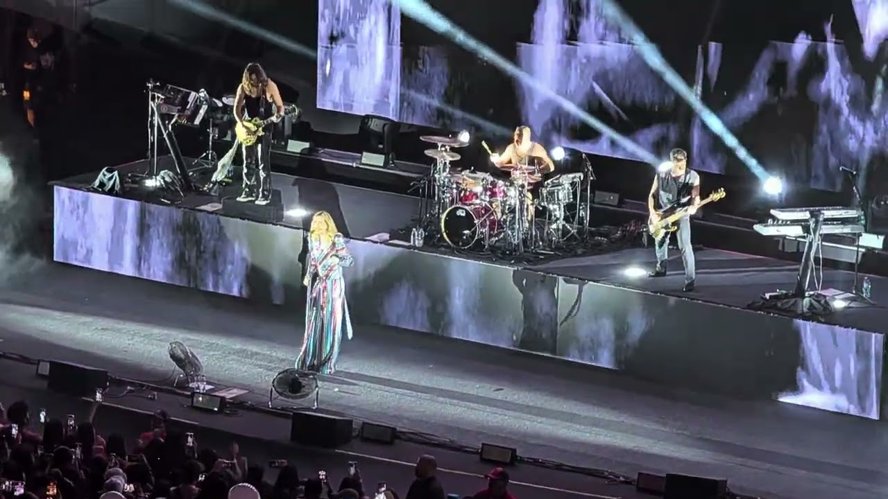 Tokio Hotel - Spring Nicht (Don't Jump) - Beyond The World - Lima Peru - 2024-12-08 21:43