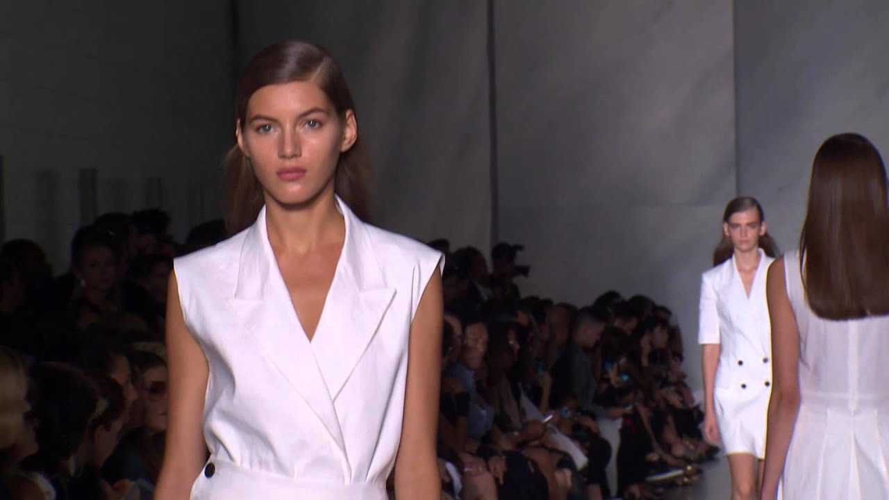 DKNY Spring 2016 Runway Show