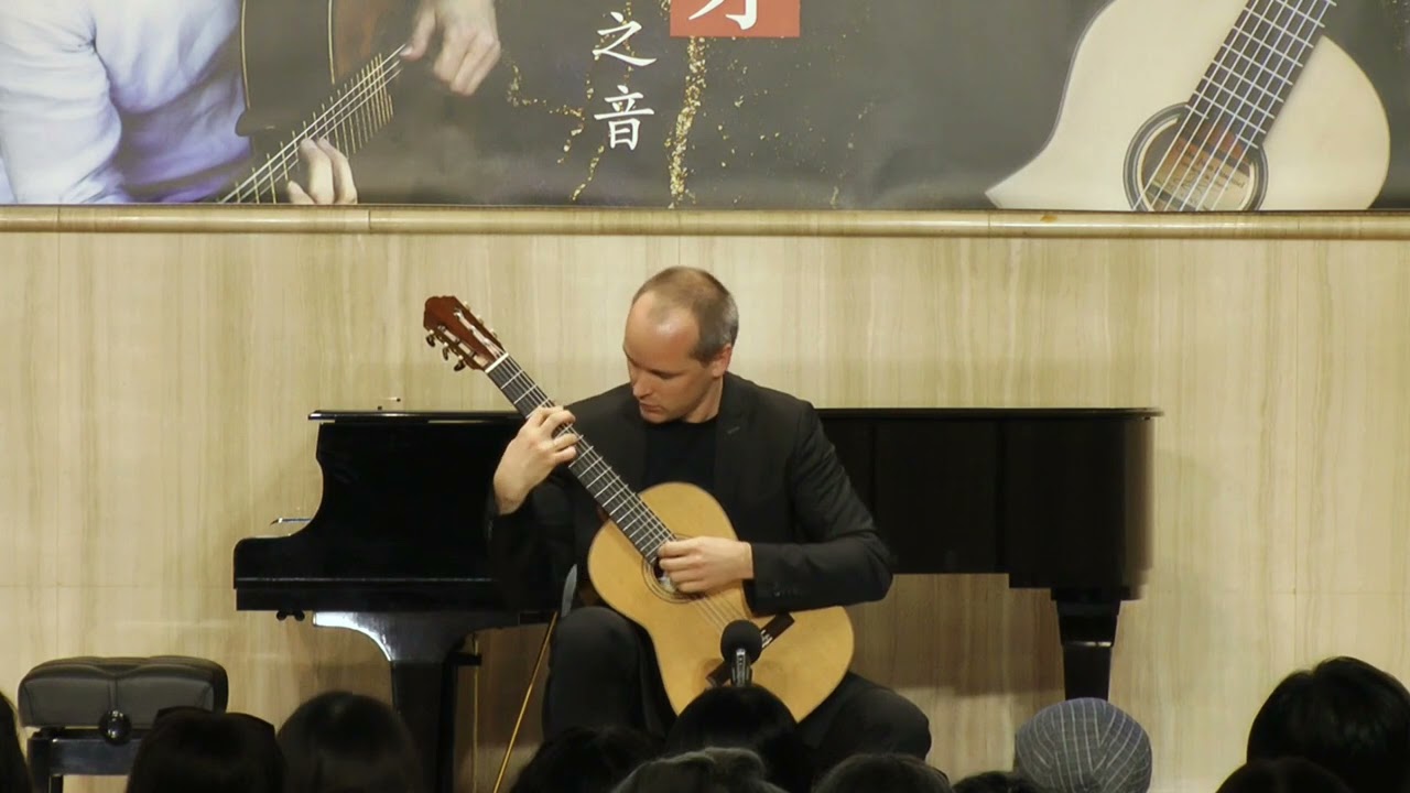 Emilio Pujol  -  Romanza played by Florian Palier live in Taiwan