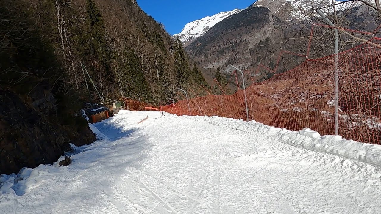 Flaine's longest blue run! - GoPro HD POV skiing Piste Des Cascades (Cascade Experience 14km)to Sixt