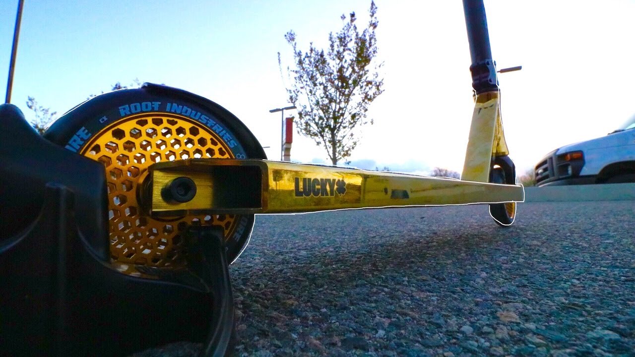 BLACK GOLD CUSTOM SCOOTER BUILD! AWESOME CUSTOM BUILD*