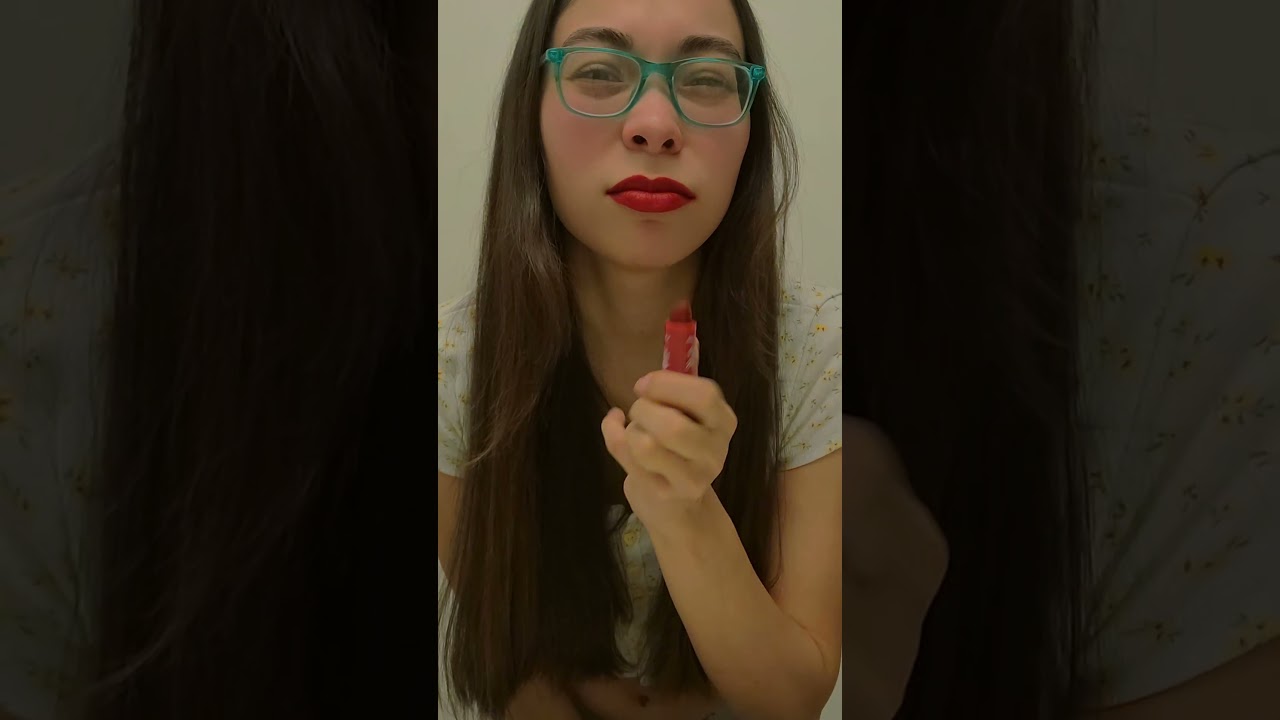 Red lipstick is for putas