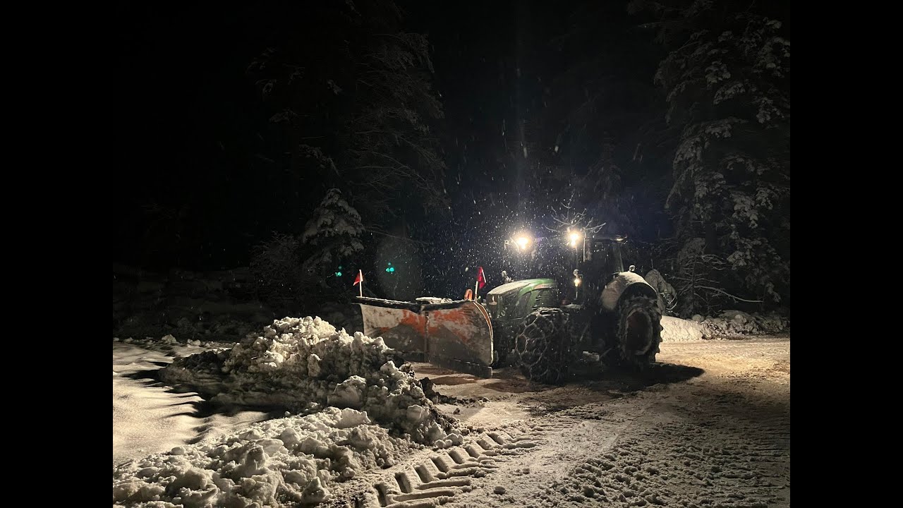 | FENDT 516 vario | SON,komunalna oprema | Schneeräumung | winterdienst |snowplowing | road widening