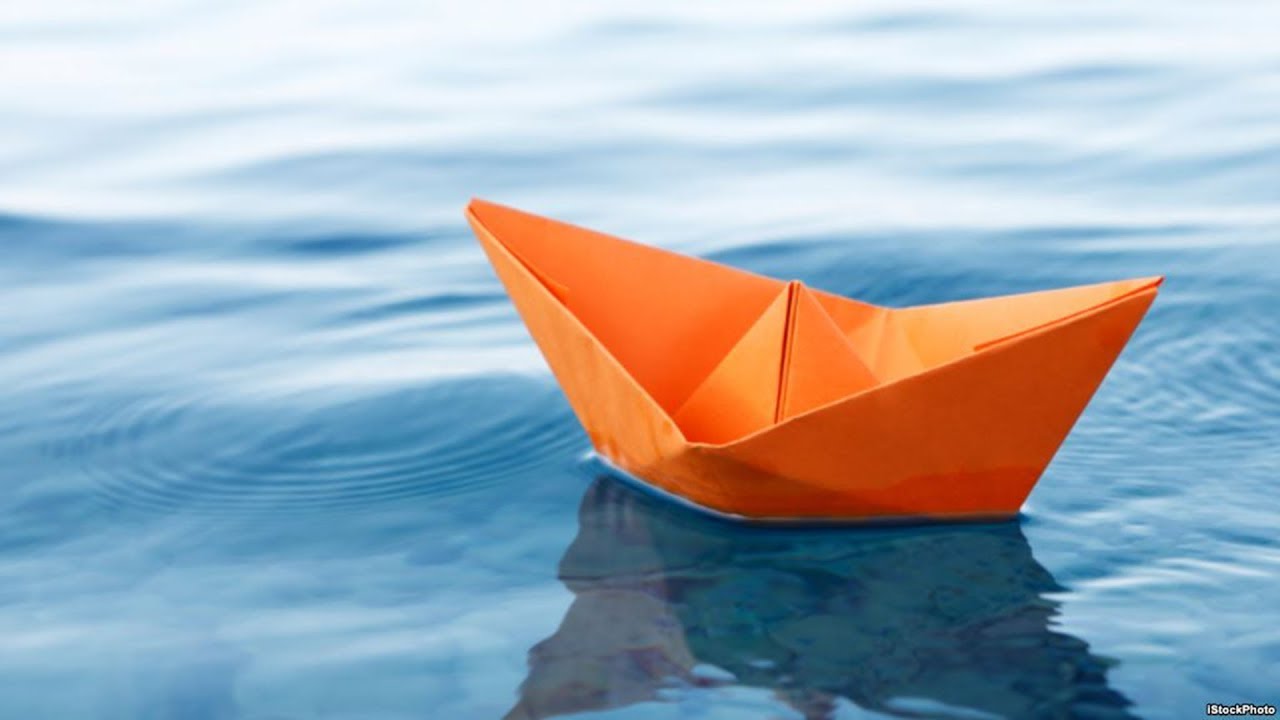 C&aacute;ch gấp thuyền giấy đơn giản nhất | How to make a paper boat
