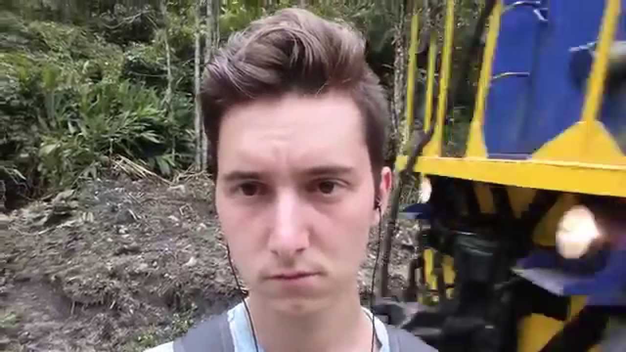 Kicked in the head by a train Full HD Video