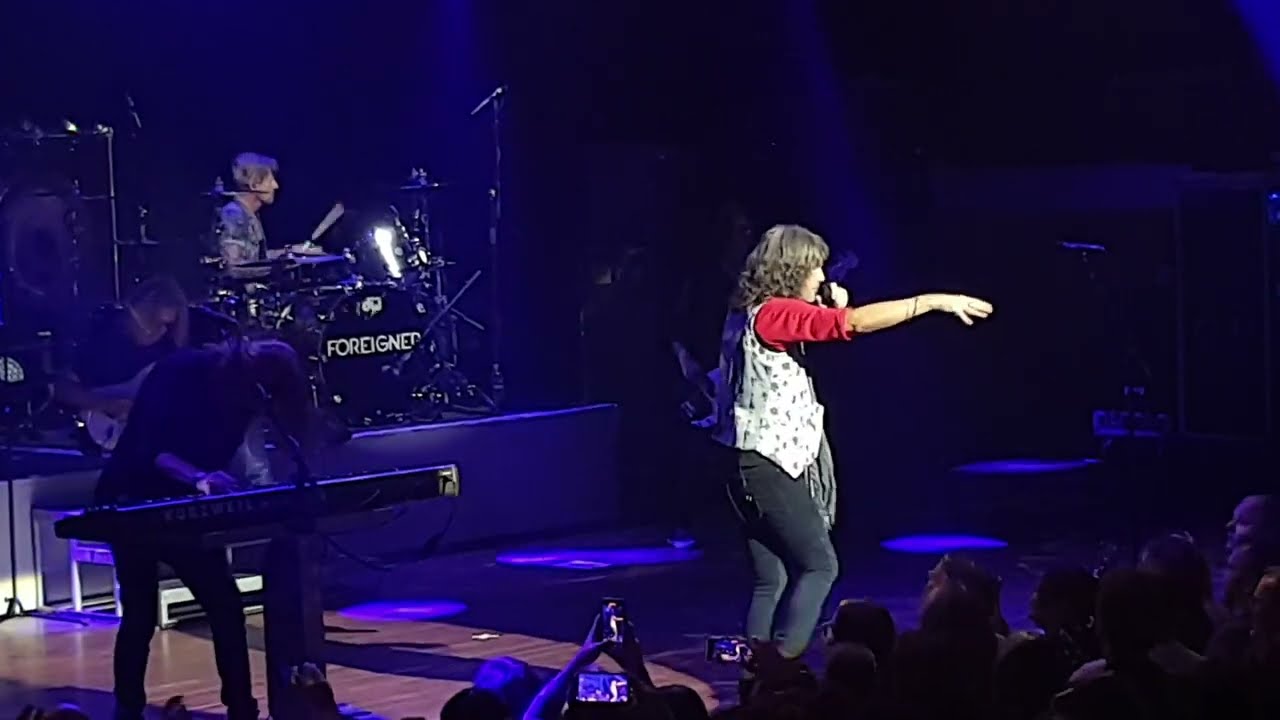 Foreigner - I want to Know What Love Is - Live Tivoli Vredenburg Utrecht 03-10-2022 The Netherlands