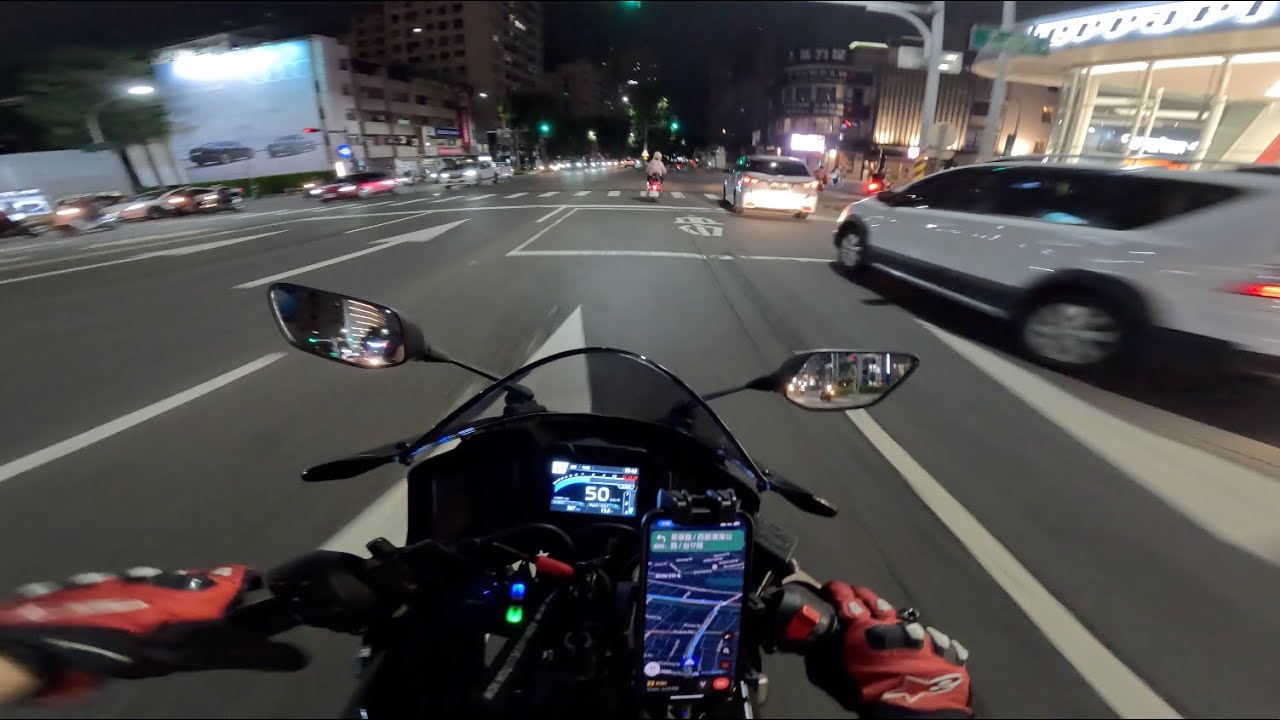 Night Ride Bliss | R15M 2025 | Pure Sound | Downtown to Sizhiwan [4K]