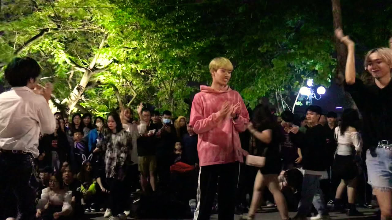 [Kpop in public] Brown Eyed Girl - Kill Bill dance cover by Đăng🐰 & Jimmy🦄