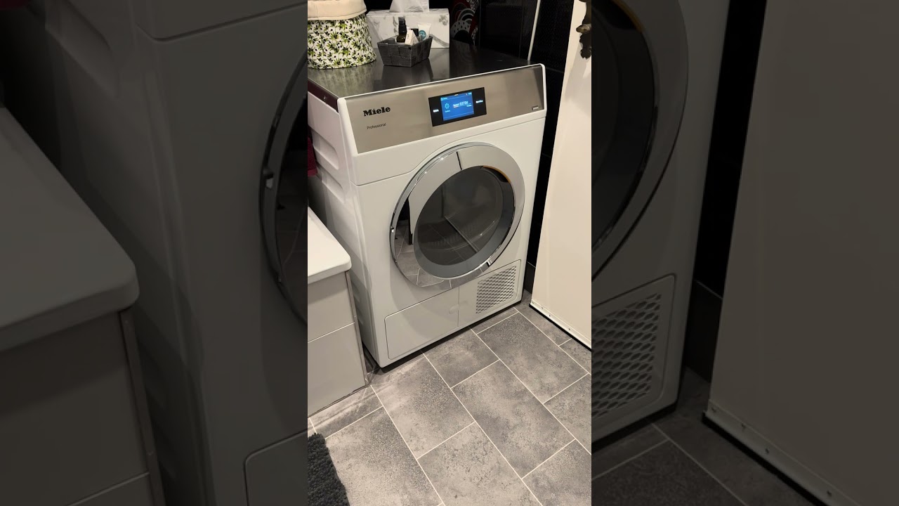 Miele PDR908HP ( PROFESSIONAL HEATPUMP ) dryer       Program excellent 55 grad Celsius full cycle