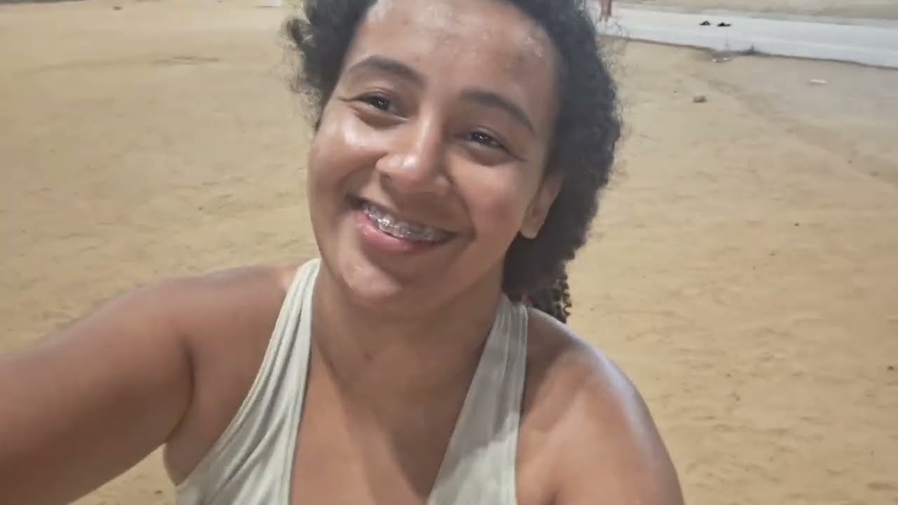  Jogando vôlei no parque Luiz Carlos de Oliveira Garanhuns Pernambuco. 