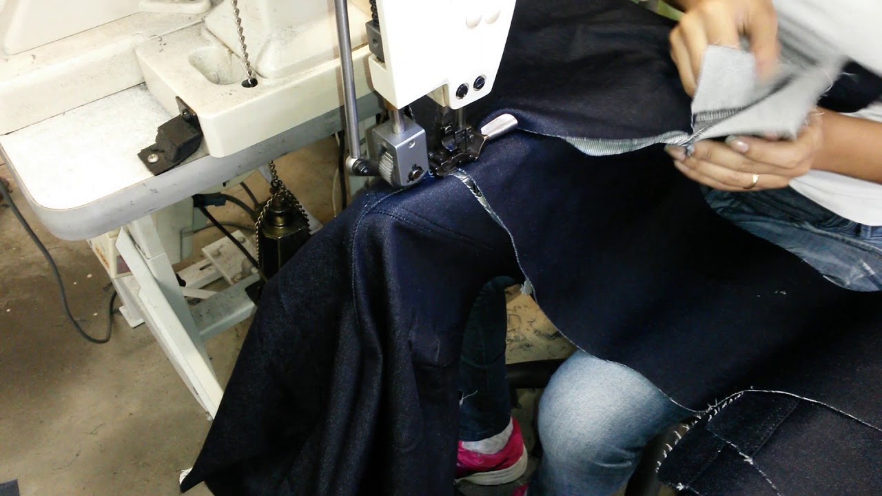 Processos de produção de uma calça jeans 6/24 fazer gancho