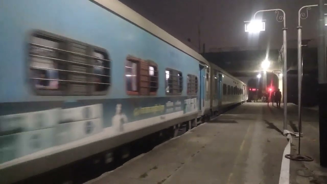 DISEL DEPARTURE of 12120 Ajni-Amravati intercity Sf. with Pune Wdp-4d #train #indianrailways 