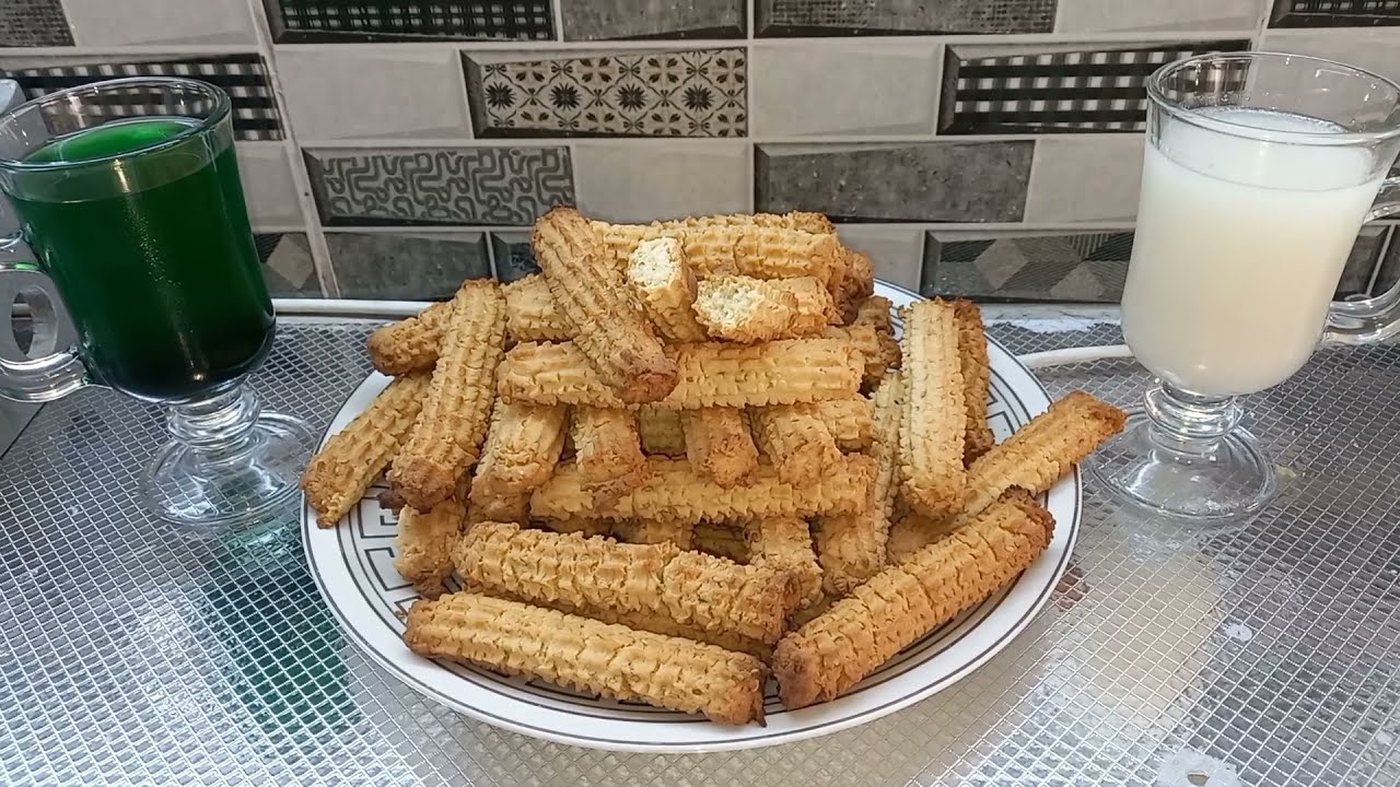 بشكوطو تونسي بالزبدة بنة وخفة