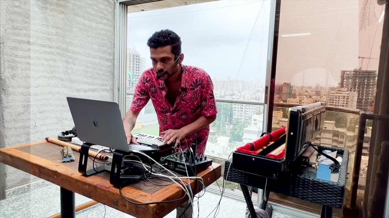 Short Live Trap Looping with Bansuri (Impromptu jam)
