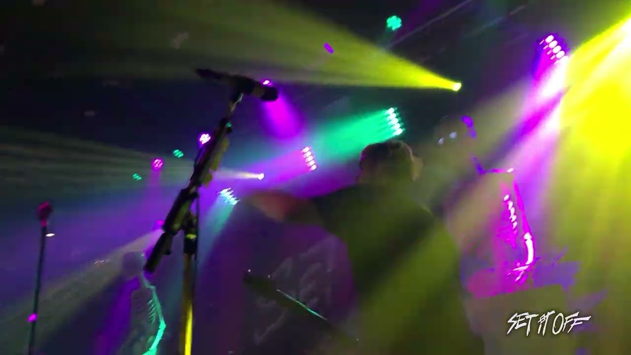 Set It Off plays 