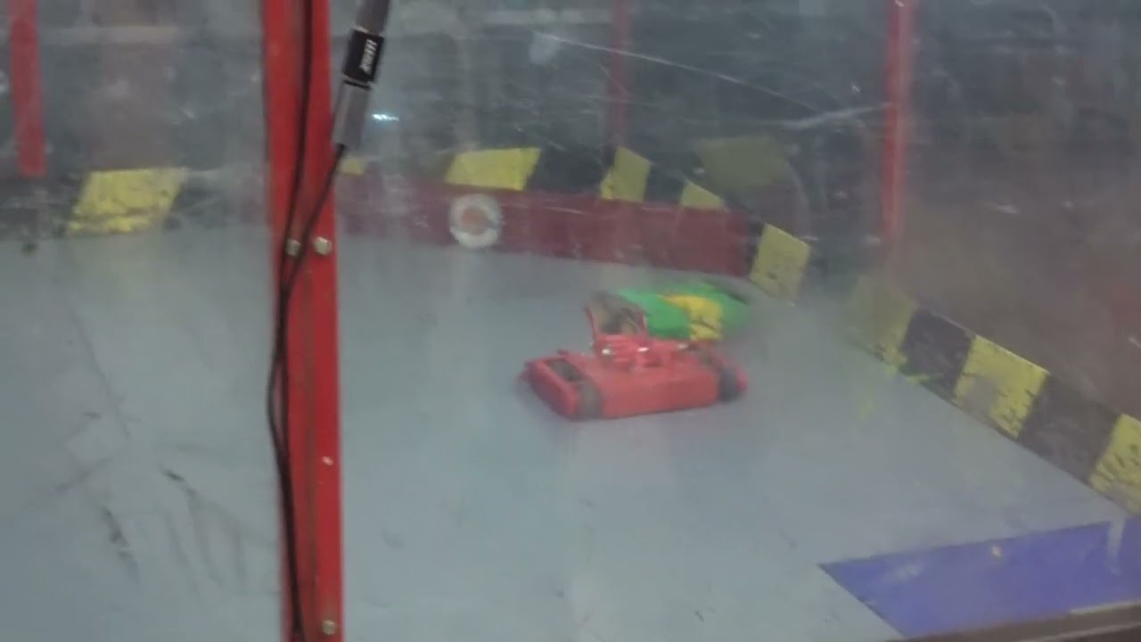 Grab Crab Vs Boom Zoom