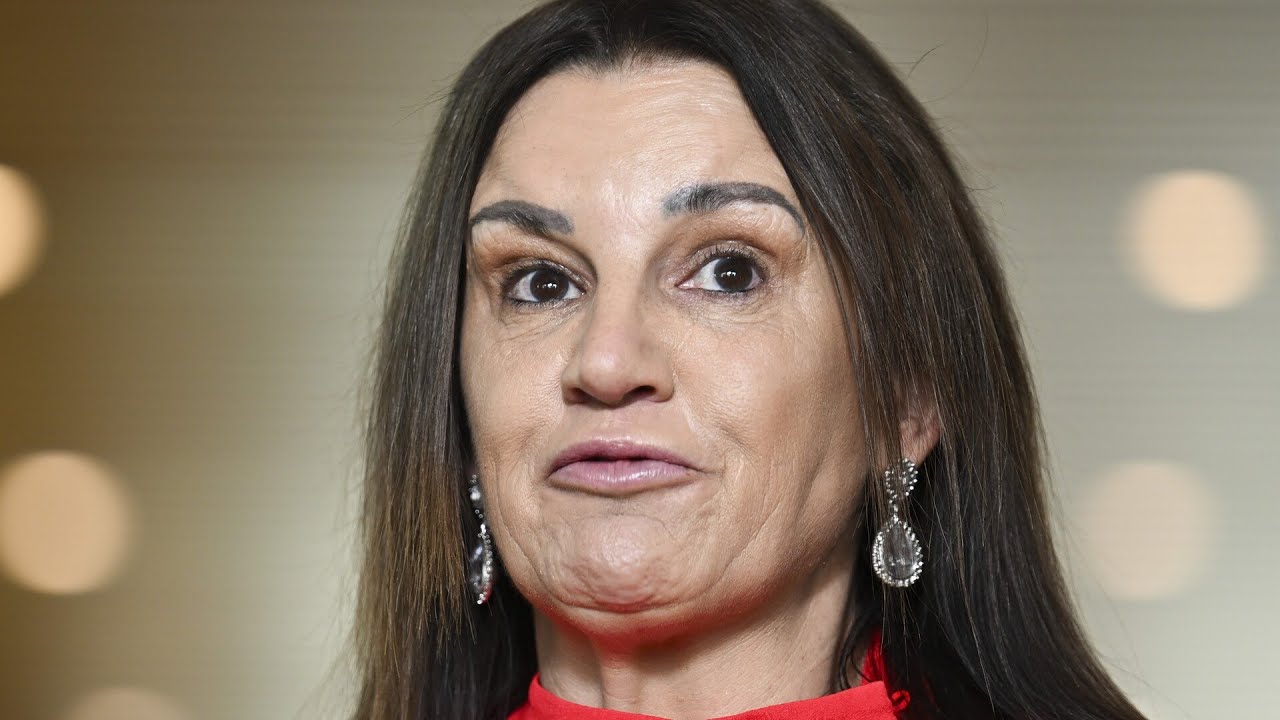 ‘Trainwreck’: Jacqui Lambie blasts 'hopeless' Coalition