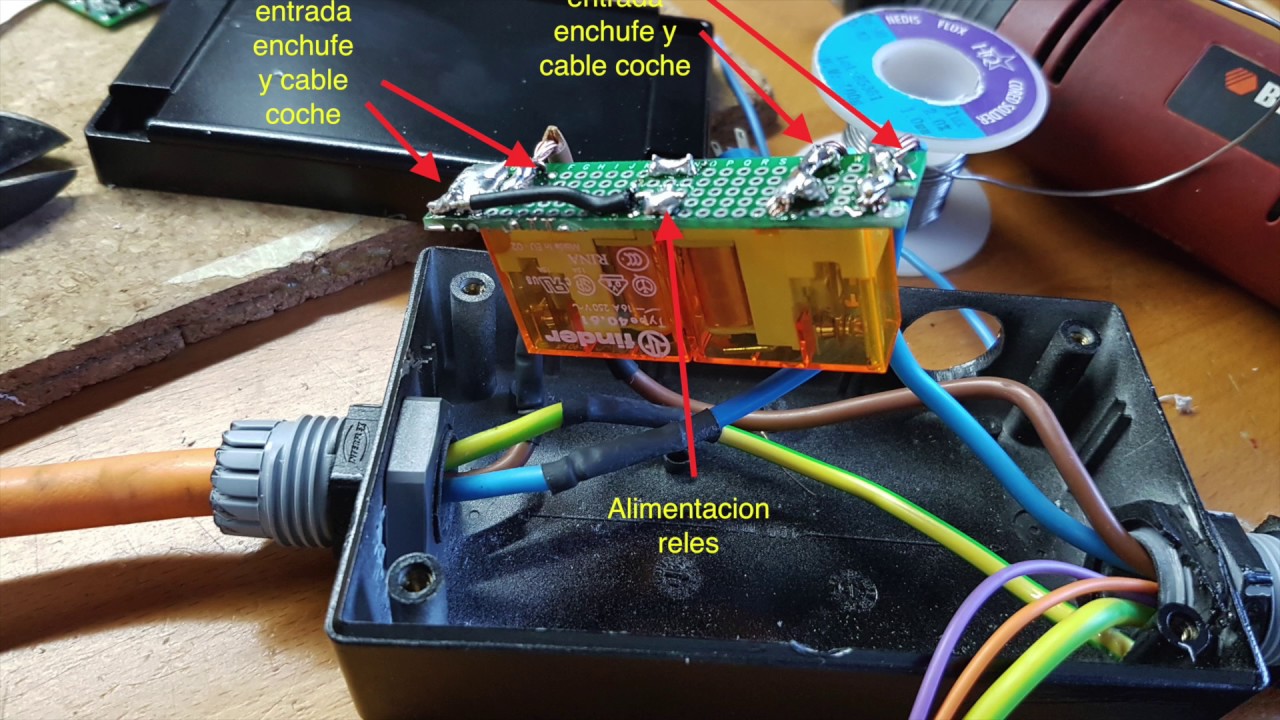 Cargador EV sencillo miniaturizado 1