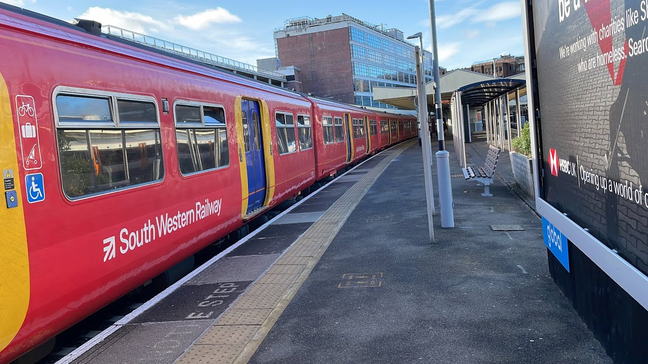 South Western Railway and London Overground Trains at Richmond on January 29th 2022
