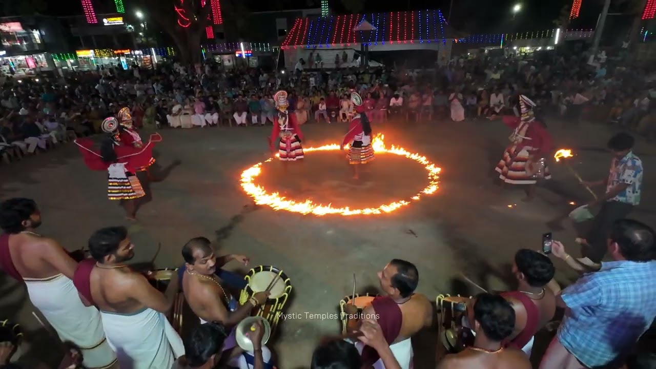 ചിനക്കത്തൂരിലെ ഗരുഡൻ പറവ | Garudan Parava