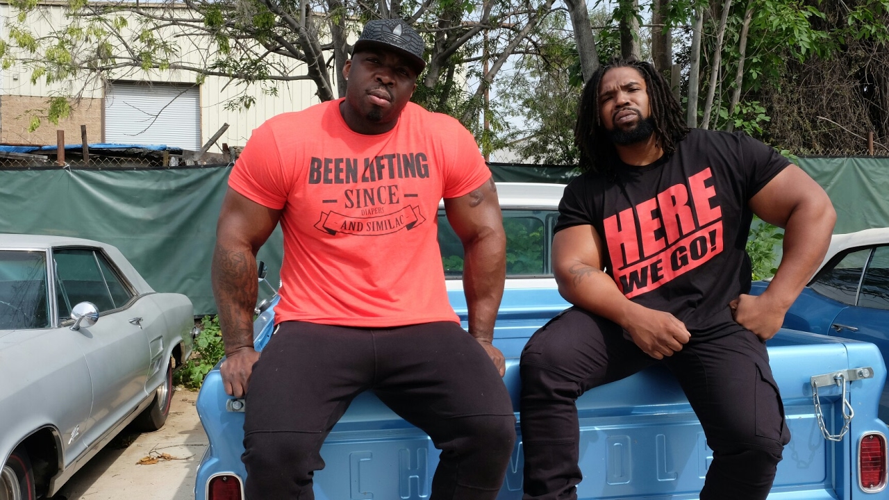 STRAIGHT MADNESS BIG SHOULDER BOULDER WORKOUT | BIG ROB AND BIG HURK