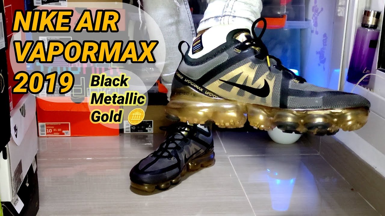 NIKE AIR VAPORMAX 2019 / BLACK METALLIC GOLD / Unboxing and On Feet in Year 2022 🐾🔥🇦🇪