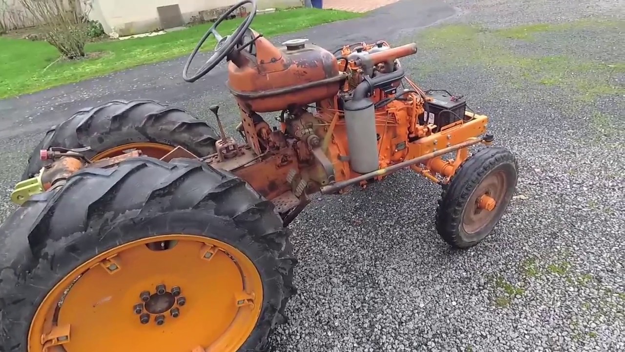 Tracteur RENAULT V72, partie 3 : relevage, freins, essais