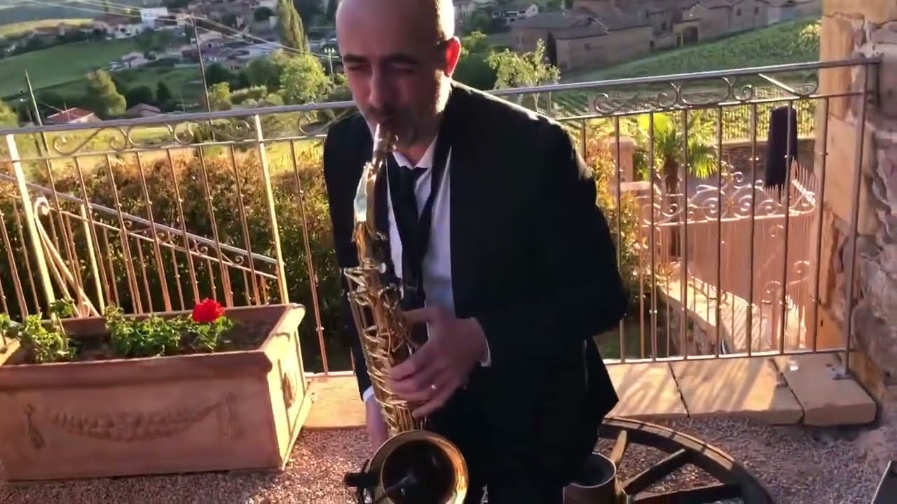 Saxophoniste, Violoniste et Chanteur pour votre Cocktail & Repas à Lyon