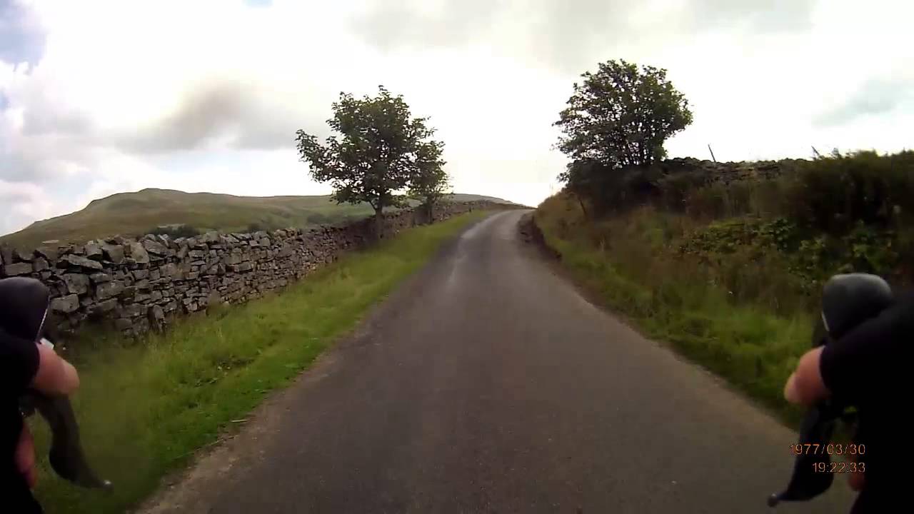 Cycling over Oxnop Scar Part 1