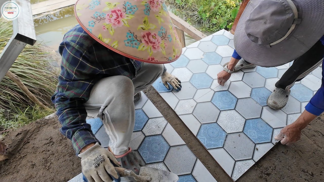 Tiếp Tục Cán Hồ Sắp Gạch Phần Ban Công Cùng Thưởng Thức Món Bò Sốt Chanh Dây Đơn Giản Mà Ngon