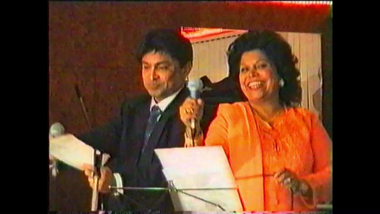 Ramola Guptar and John Mokamsingh - Mere Peeche Ek Deewana - Live with Avishkar