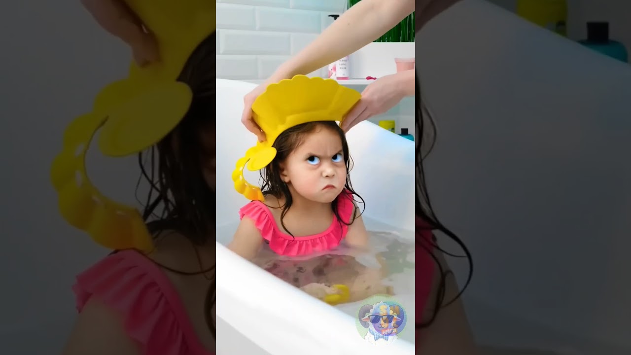 No more shampoo in your eyes!  #coolgadgets #gadgets #hacks #useful #shower #toilet
