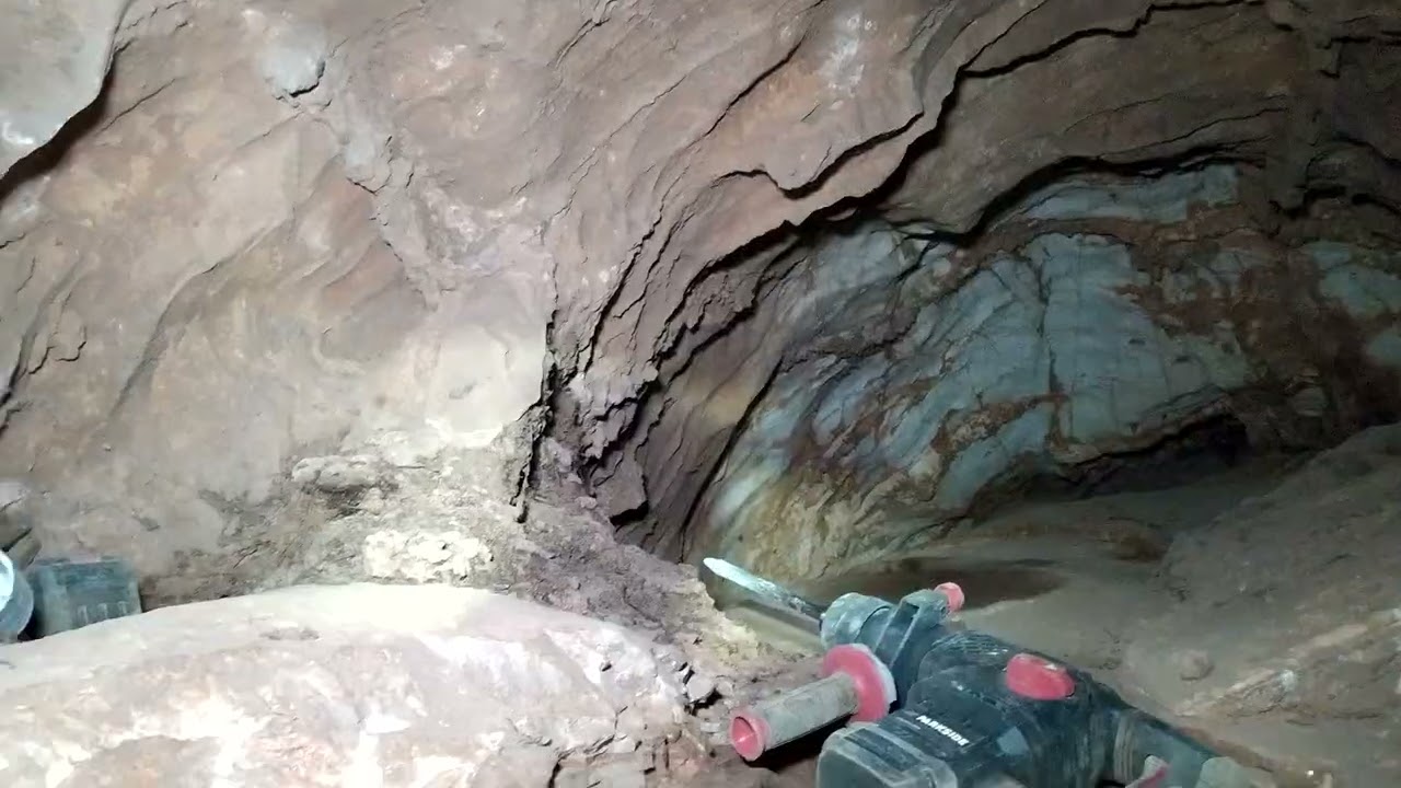 Le trou de la barre est percé