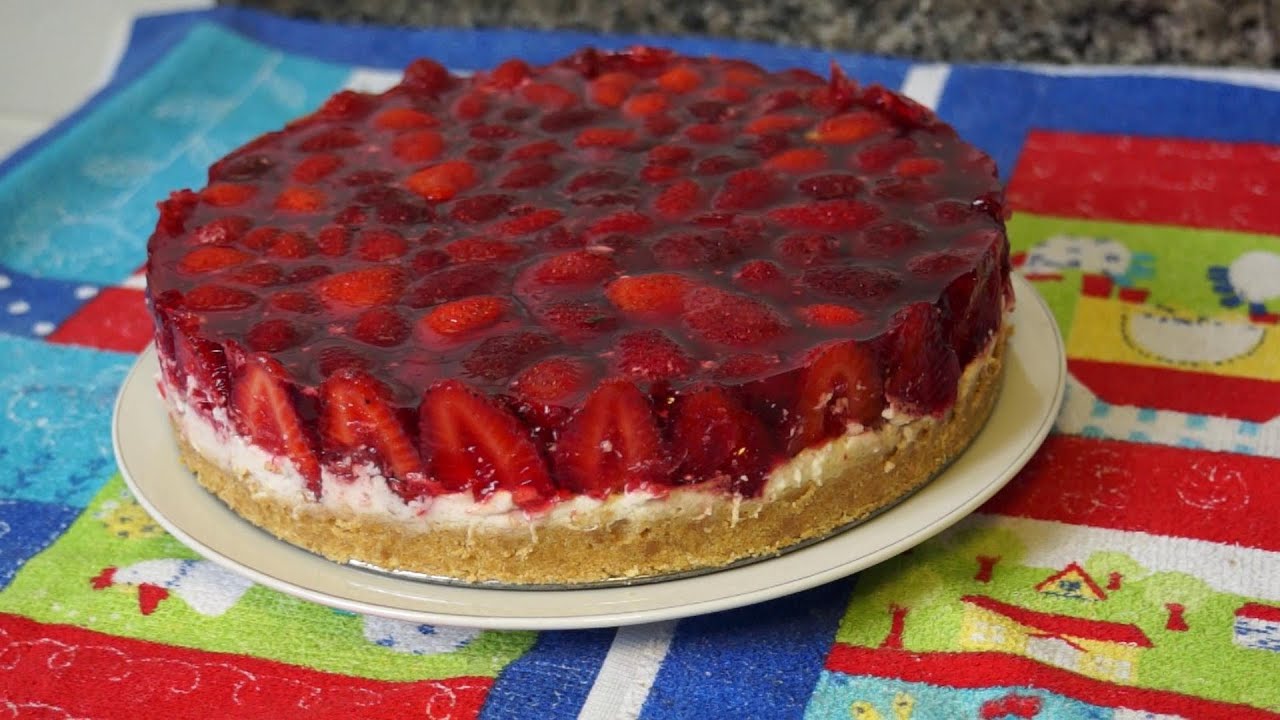 TORTA ESPELHADA DE MORANGO(PASSO A PASSO)