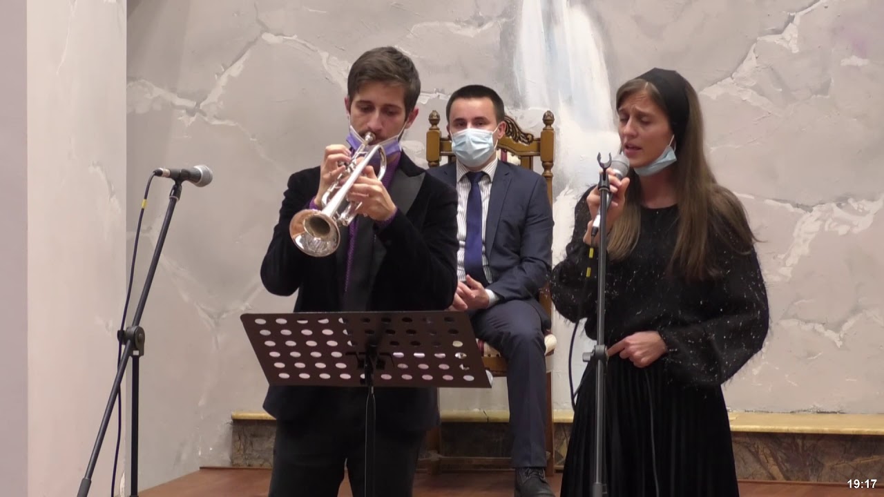 Iosif Sătmărean și Mihaela Creța - ”Tac și privesc ochii adânci”