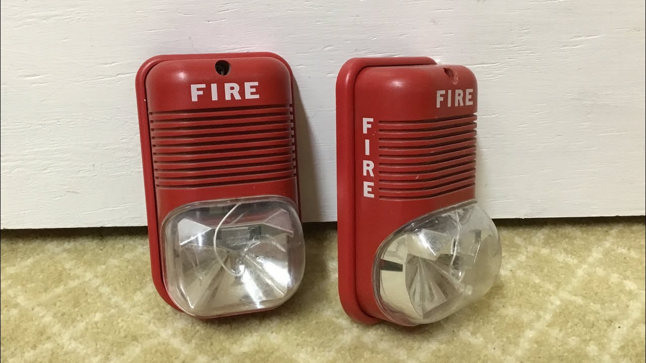 Fire Alarm Review | Footprint Mount SpectrAlert Classic
