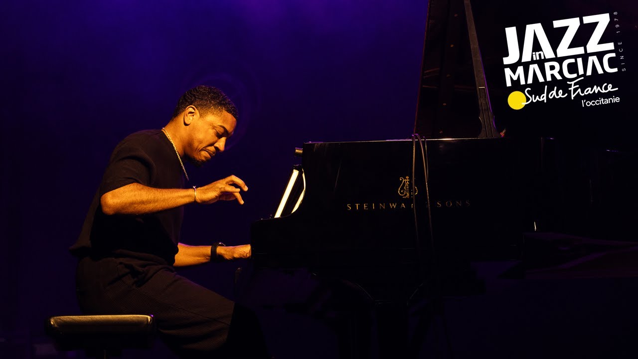 Christian Sands 