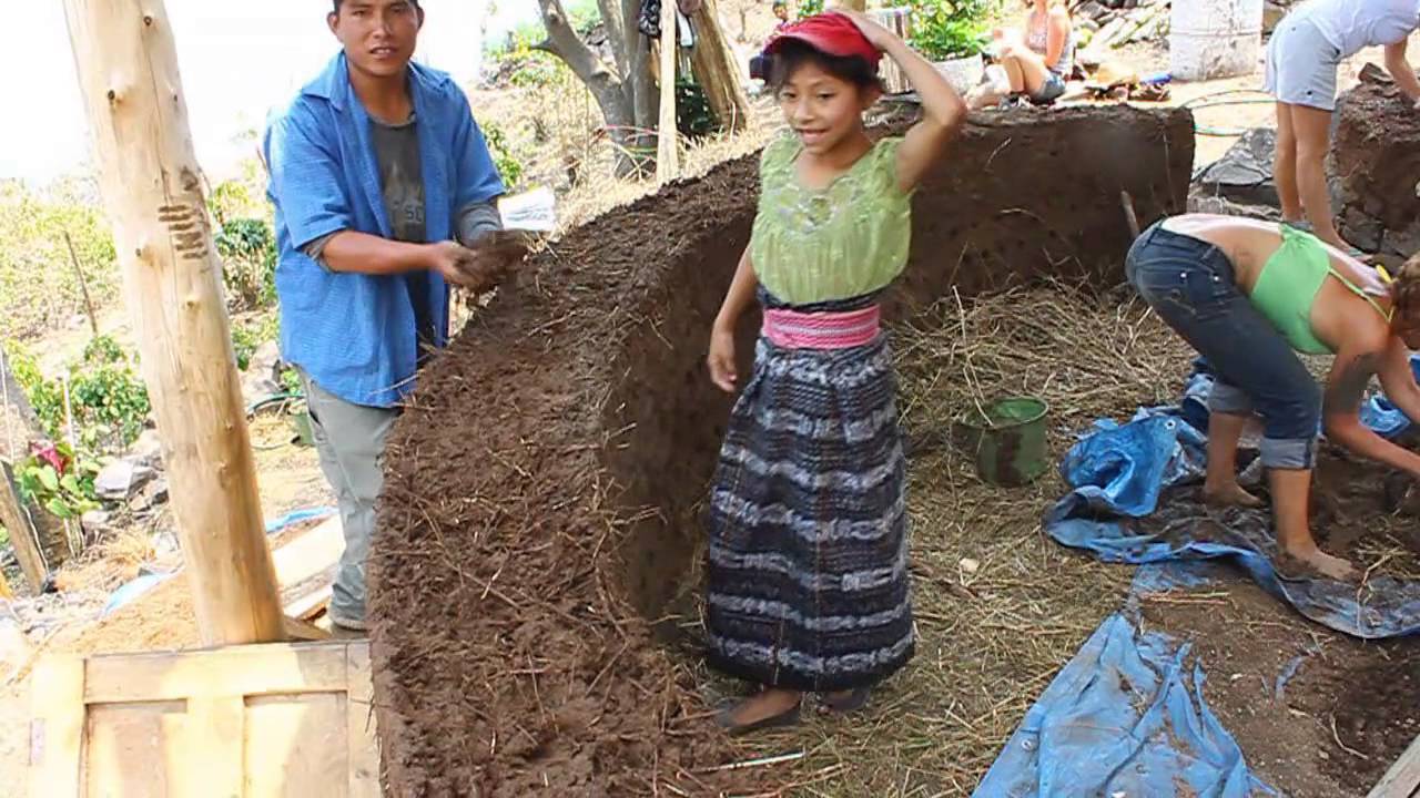 Construccion Ecologico - Cob - Una Forma Sustentable de Construir con Pedro Pizarro