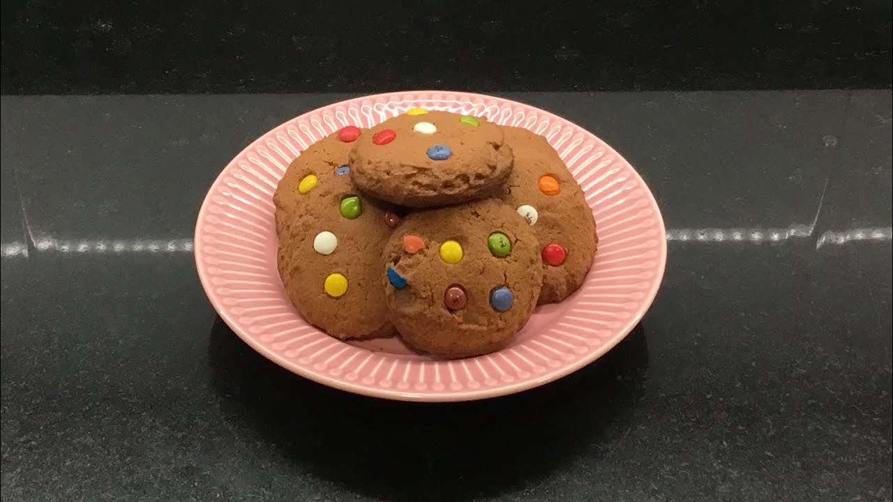 Galletas de chocolate y lacasitos 😋😋