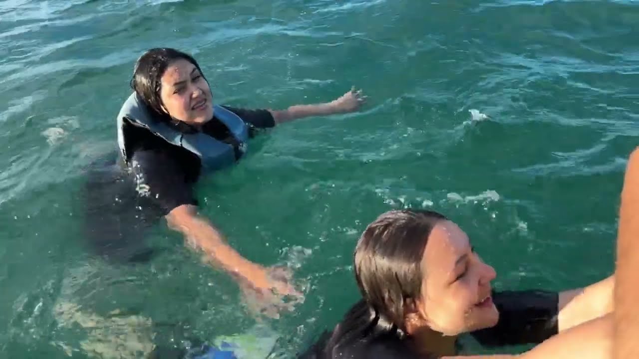 ناري عاتيق ويونس دخلو أمينة وإيمان وعيماد وسط البحر 😭أمينة كانت اتموت 😡 فديو غزال ضحك ونشاط 💃