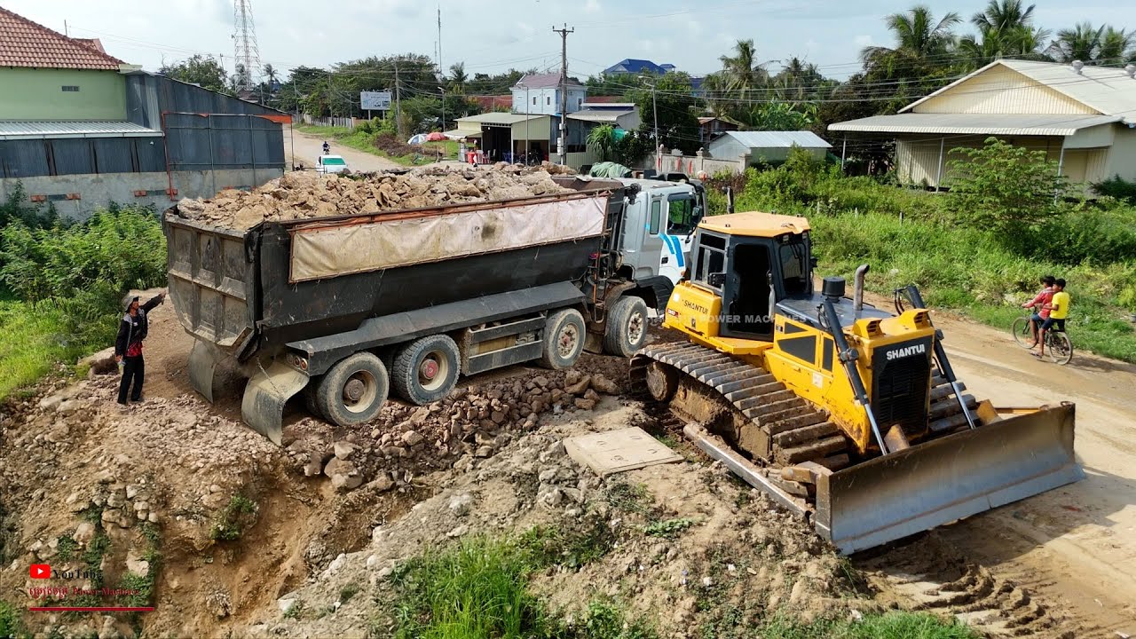 Fantastic Initialize Project Lowest Soil Huge Size Was Deleting With 25t Dumper & Dozer SHNATUI Fil