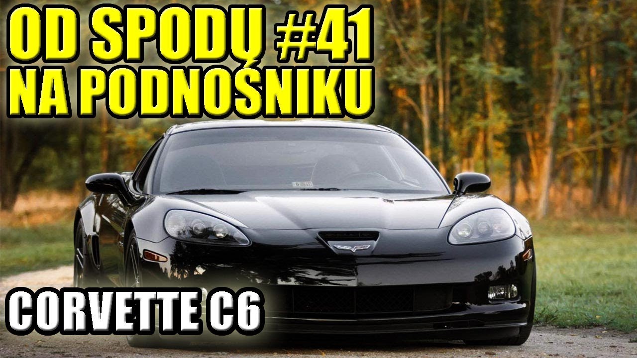 OD SPODU #41 NA PODNOŚNIKU, CHEVROLET CORVETTE C6 LS2, RASOWY SAMOCHÓD SPORTOWY.