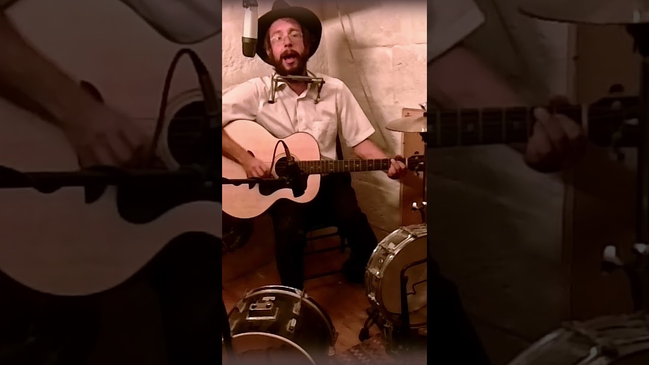 Wasting My Love On You #oldtimejazz #onemanband