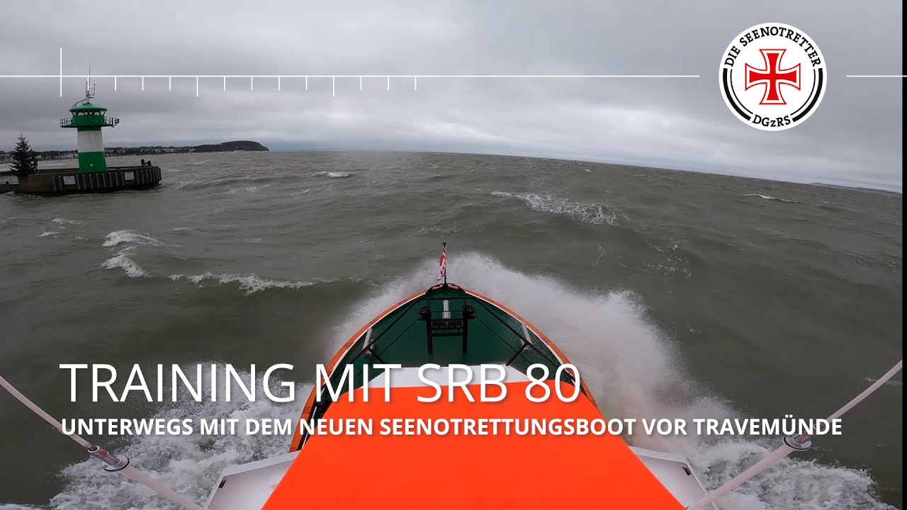 Seenotrettungsboot SRB 80 unterwegs vor Travem&uuml;nde