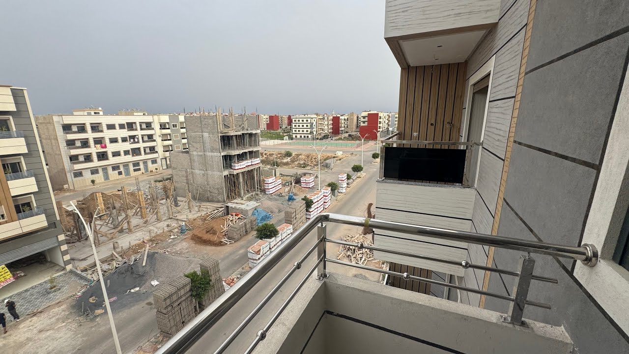	بالثمن ديال 32 مليون بعد الاستفادة من الدعم 10 المليون 😱شقة من قلب مدينة حد السوالم 06.32.21.87.17