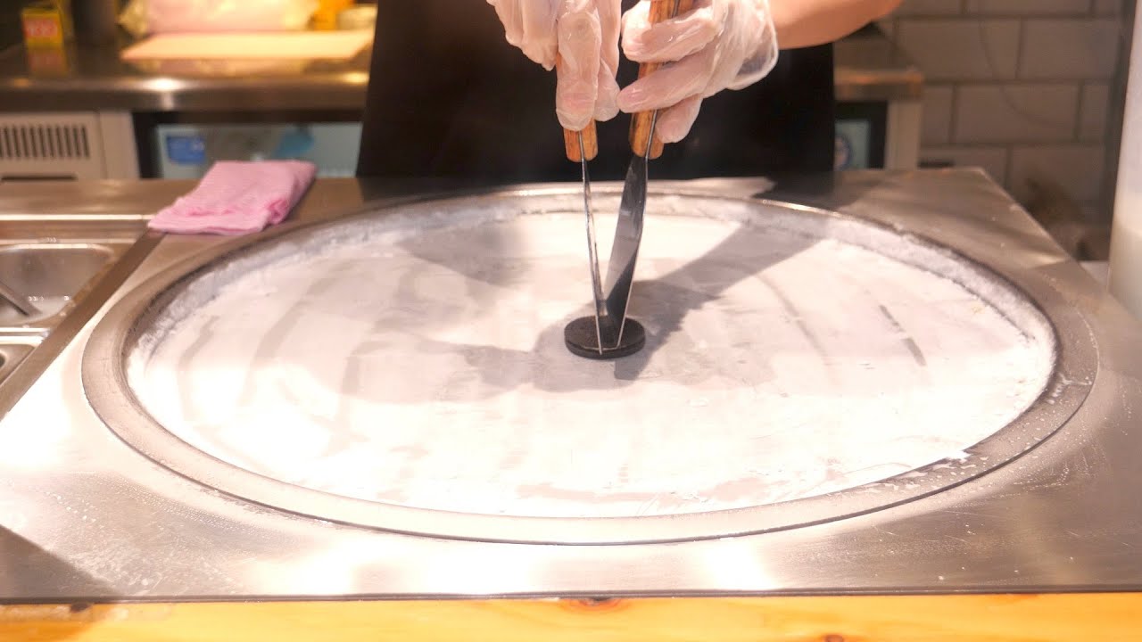 ロールアイス専門店の卵を使わない濃厚で滑らかな3種のアイスの作り方